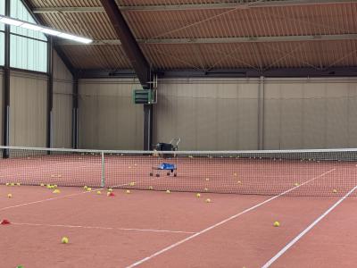 Tennishalle mit neuem Boden